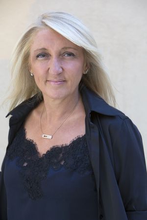 Emmanuelle DE GENTILI
